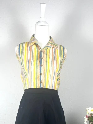 Colourful – Collared Crop Top