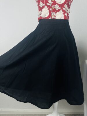 Black – Linen (skirt only)