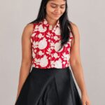 Maroon - Collared Crop Top